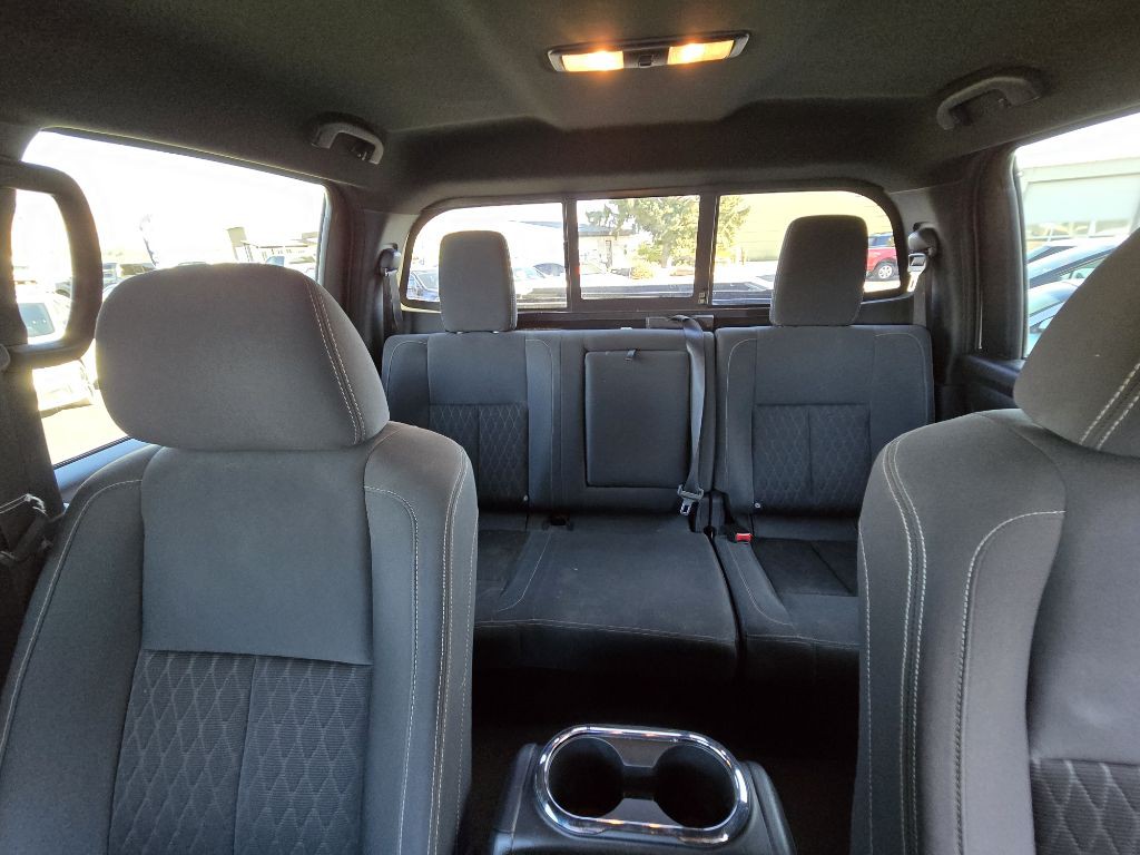 2019 Nissan Titan Image 19
