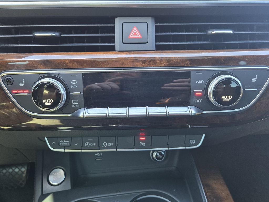 2019 Audi A4 Image 14