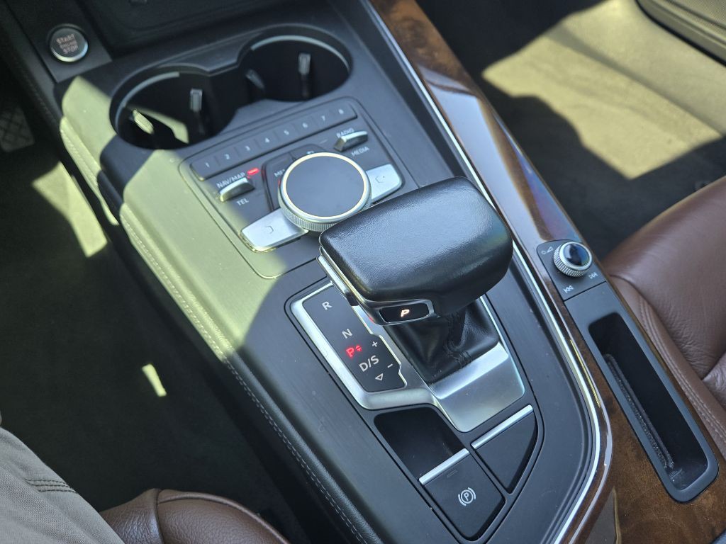 2019 Audi A4 Image 15