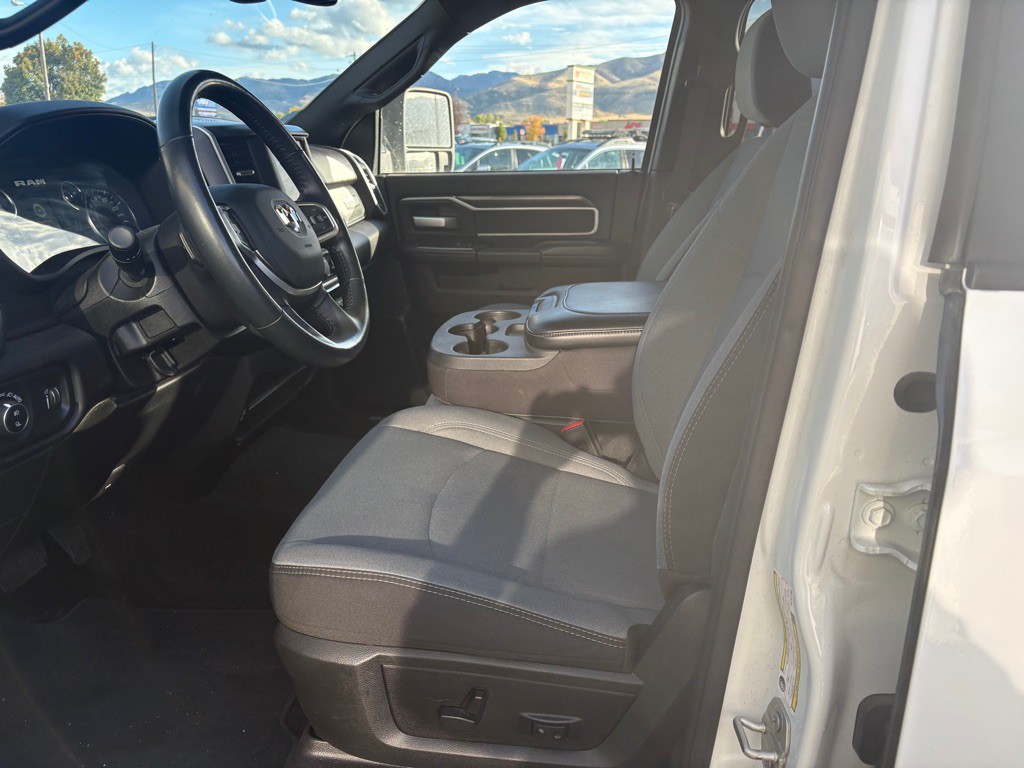 2024 RAM 2500 Image 10