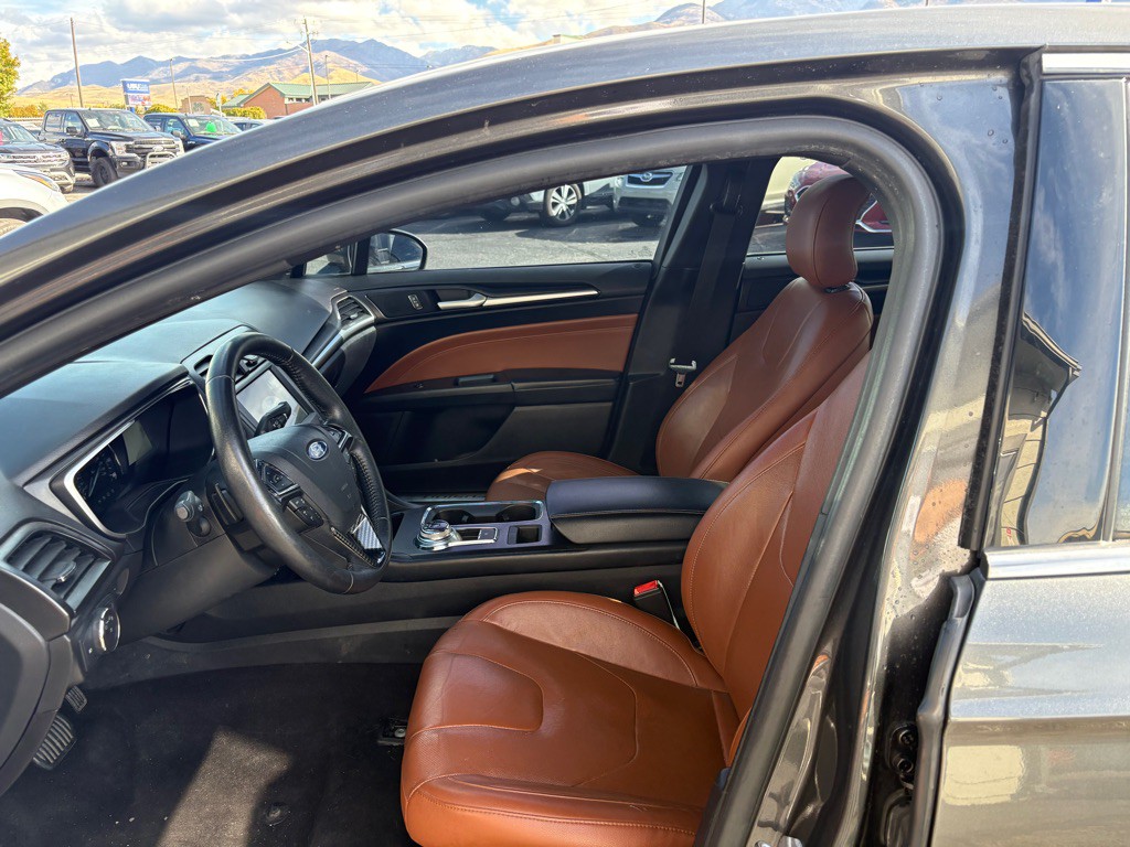 2019 Ford Fusion Image 9
