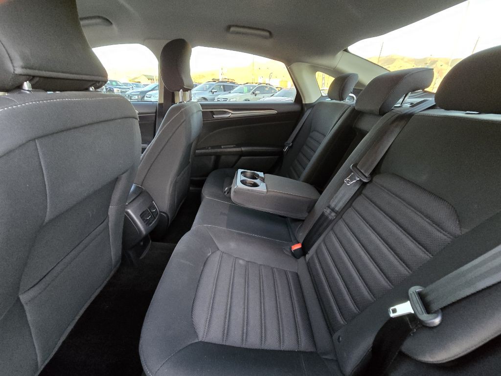 2018 Ford Fusion Image 20