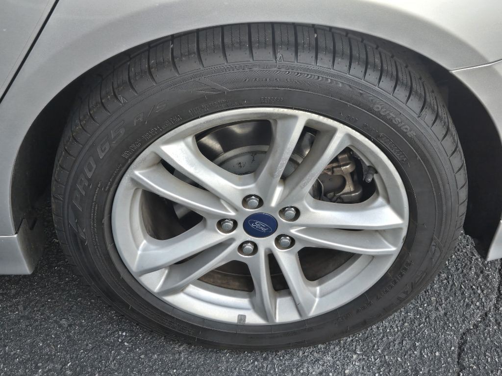 2018 Ford Fusion Image 22