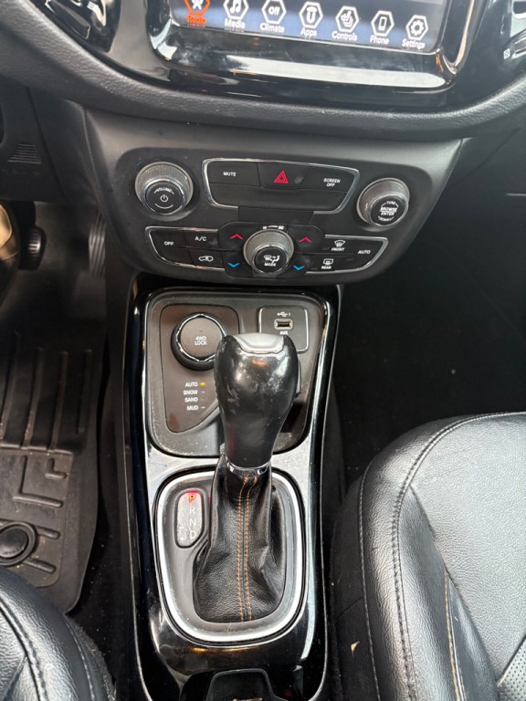 2019 Jeep Compass Image 12