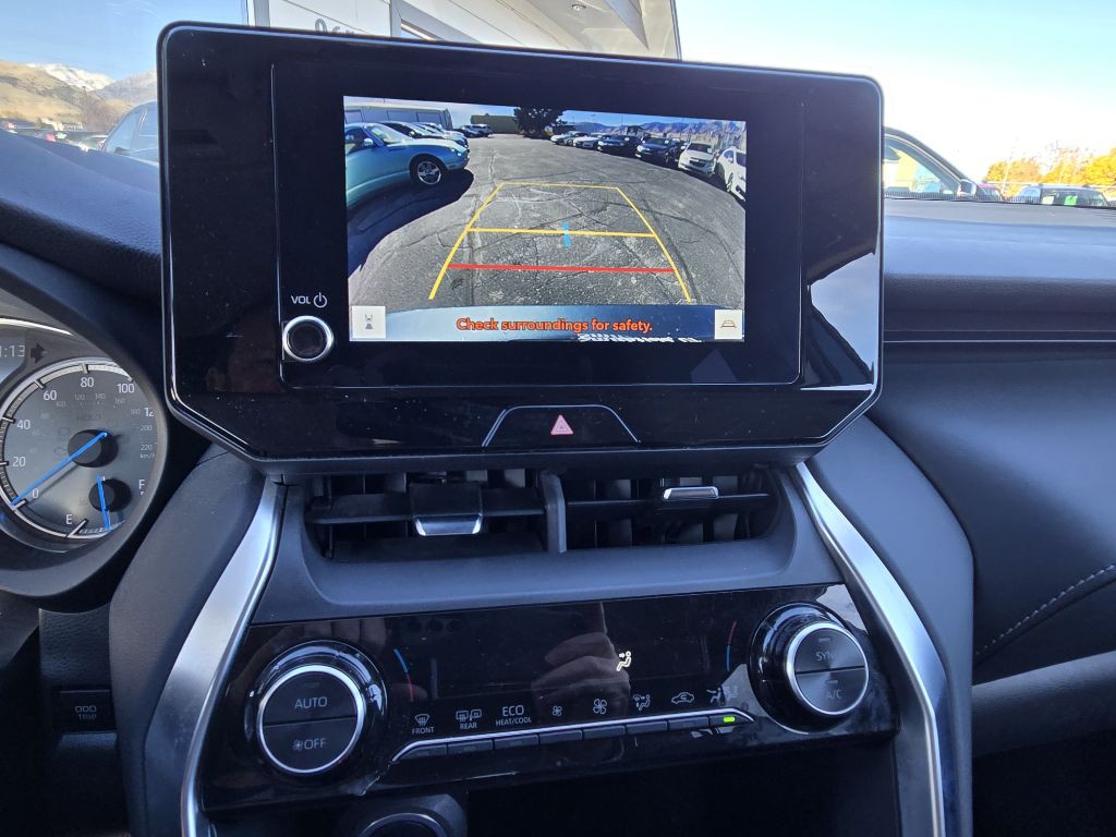 2024 Toyota Venza Image 15