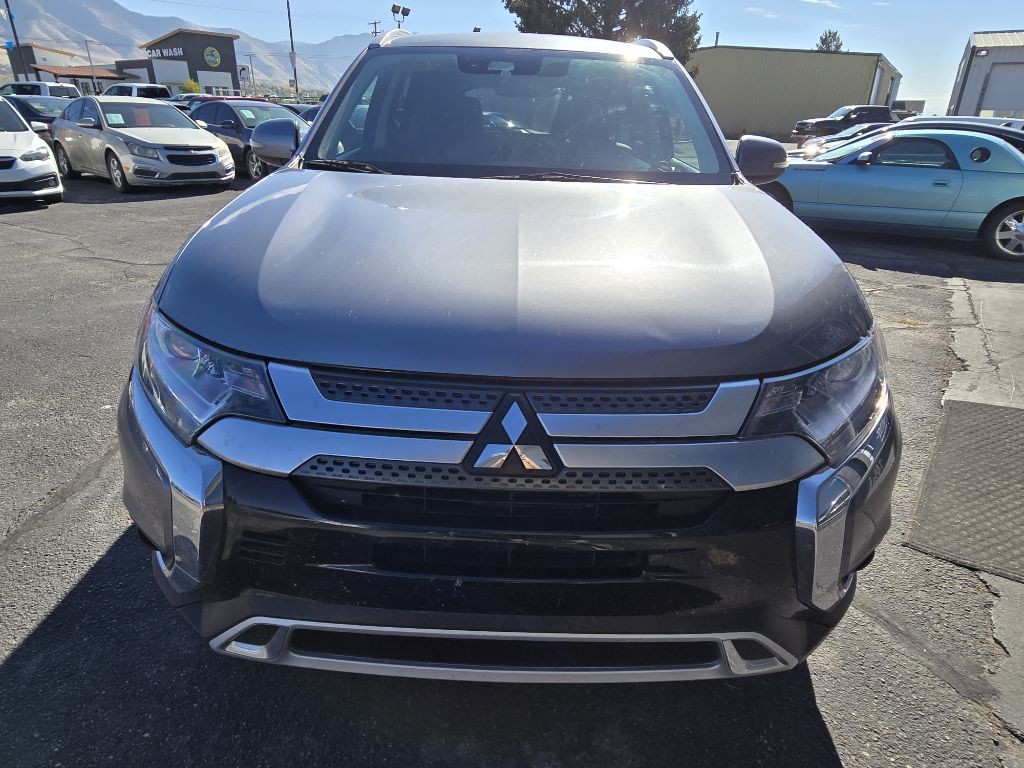 2020 Mitsubishi Outlander Image 8