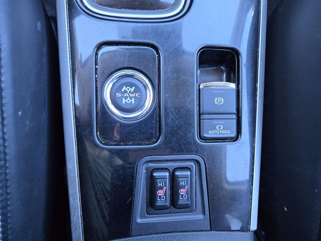 2020 Mitsubishi Outlander Image 17