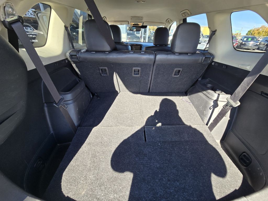 2020 Mitsubishi Outlander Image 21