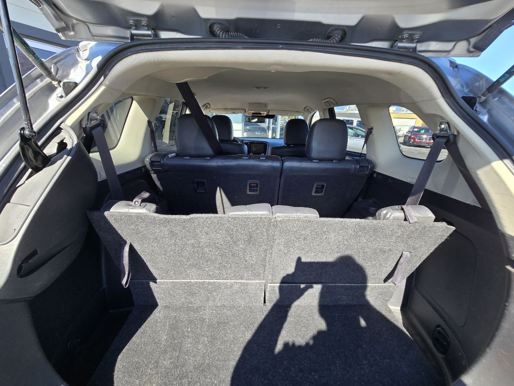 2020 Mitsubishi Outlander Image 22