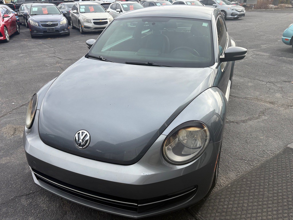 2014 Volkswagen Beetle Image 7