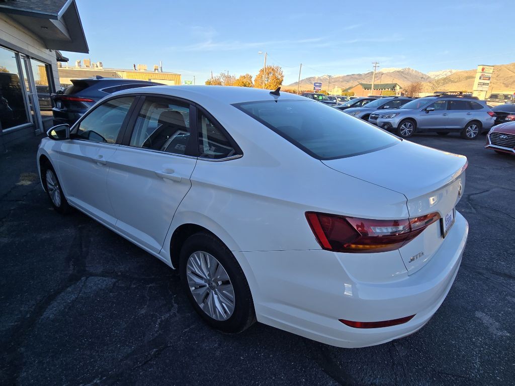 2019 Volkswagen Jetta Image 5