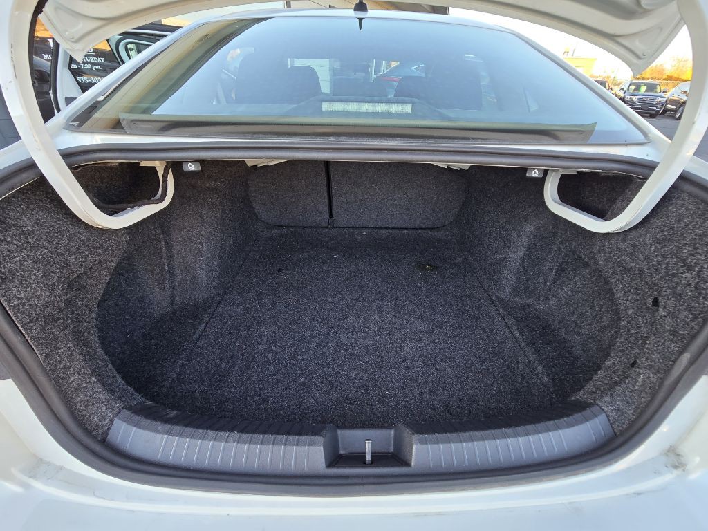 2019 Volkswagen Jetta Image 19