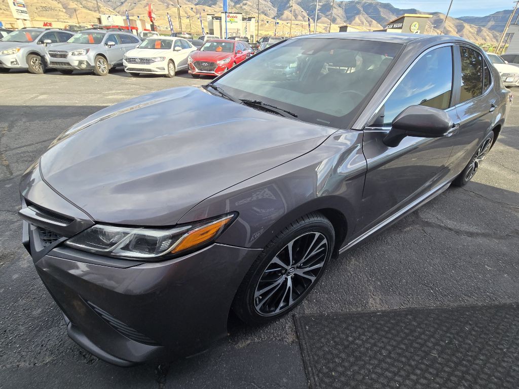2019 Toyota Camry Image 7