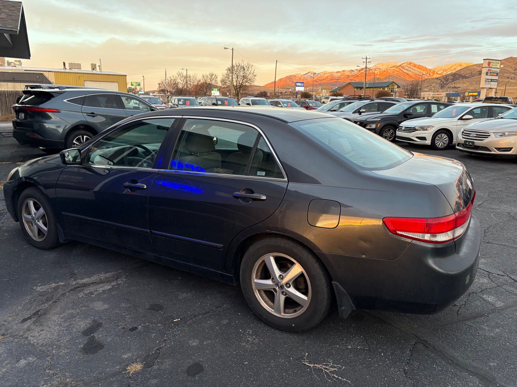 2004 Honda Accord Image 5