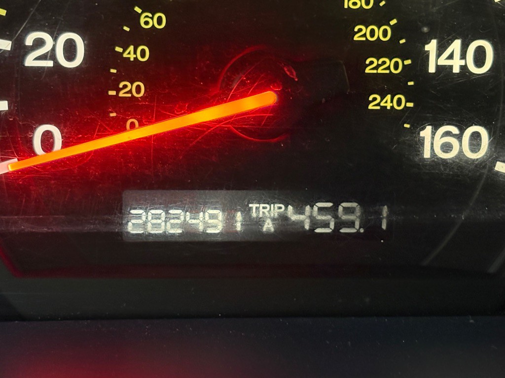 2004 Honda Accord Image 11