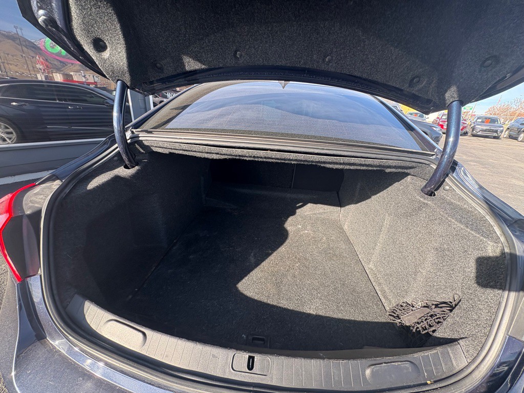 2019 Chevrolet Impala Image 17