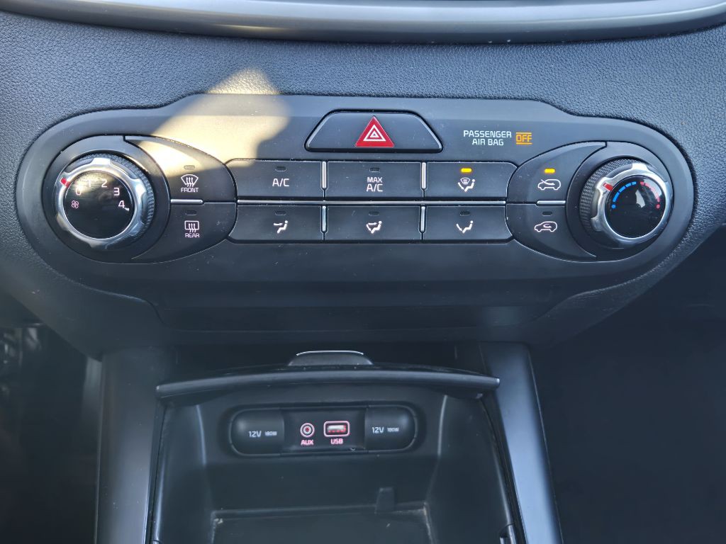 2017 Kia Sorento Image 17