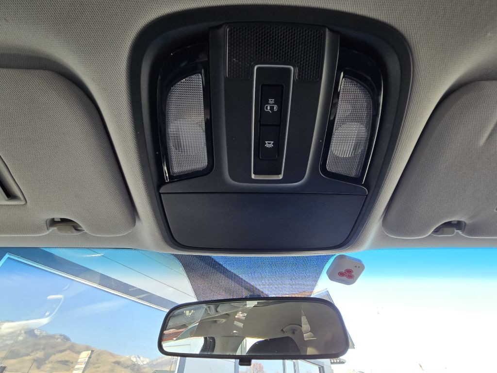 2017 Kia Sorento Image 20