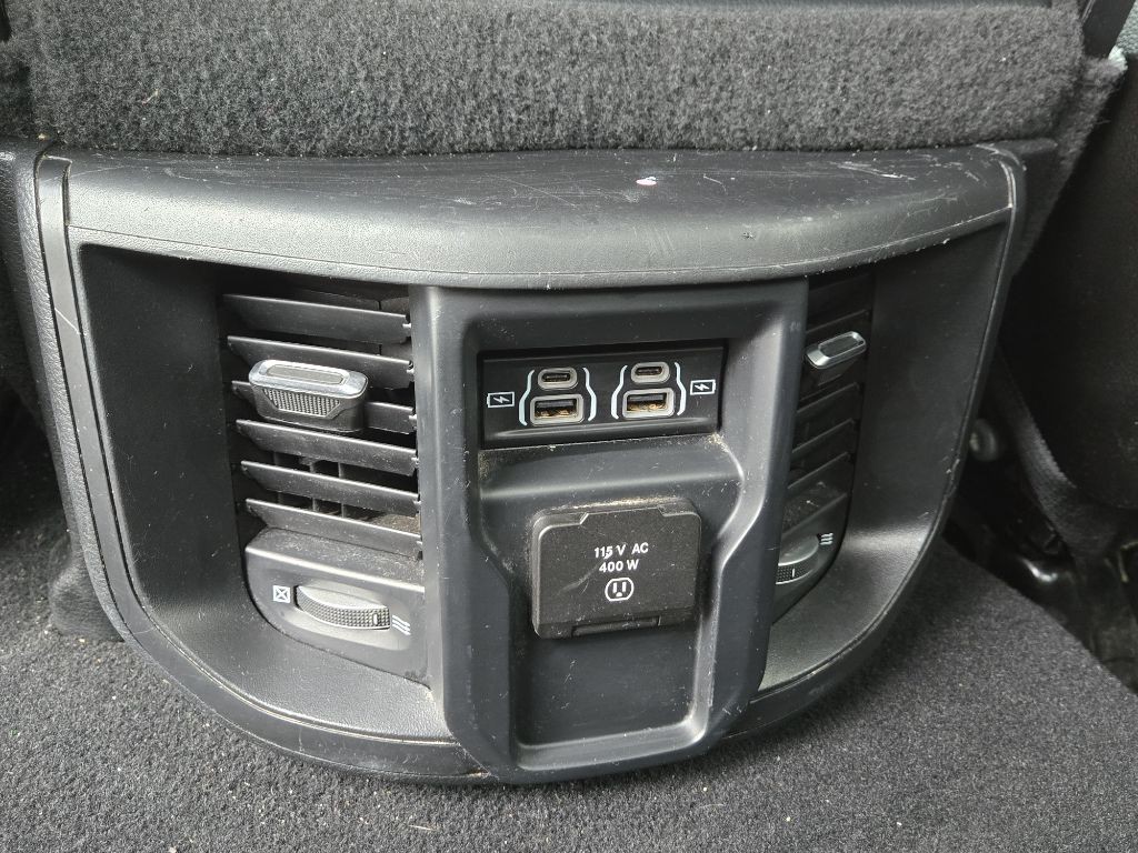 2021 RAM 2500 Image 26