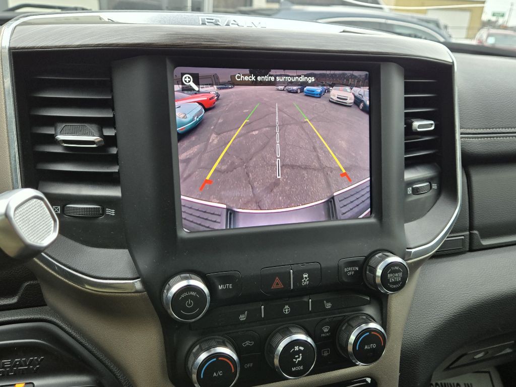 2021 RAM 2500 Image 17