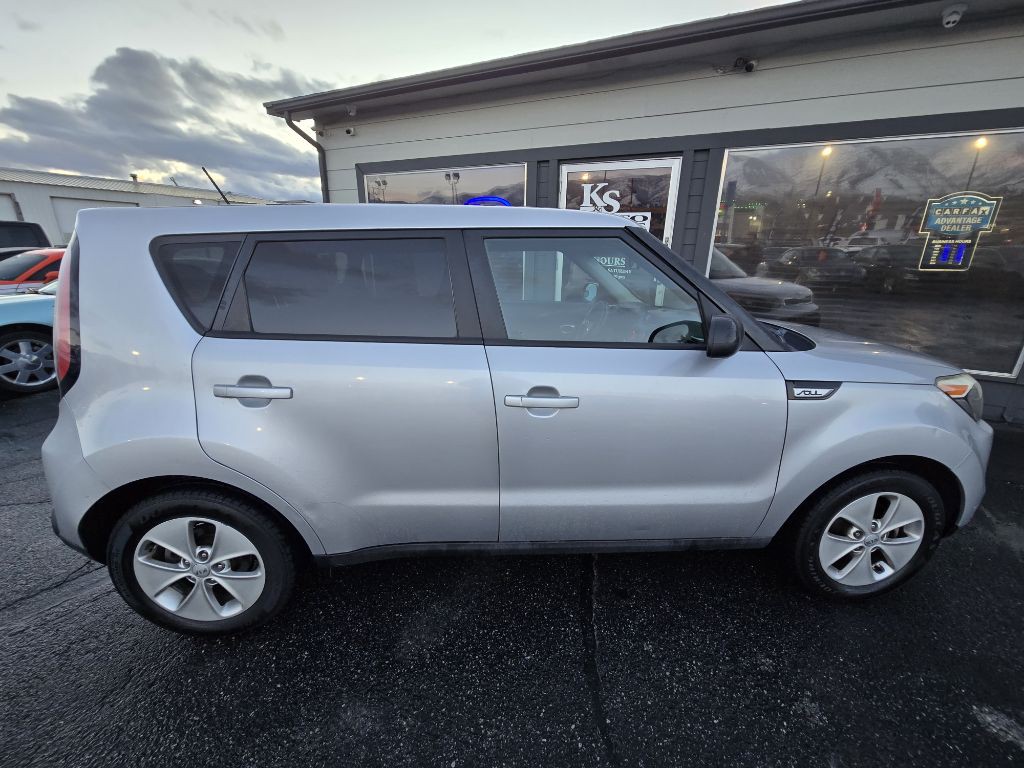 2015 Kia Soul Image 2
