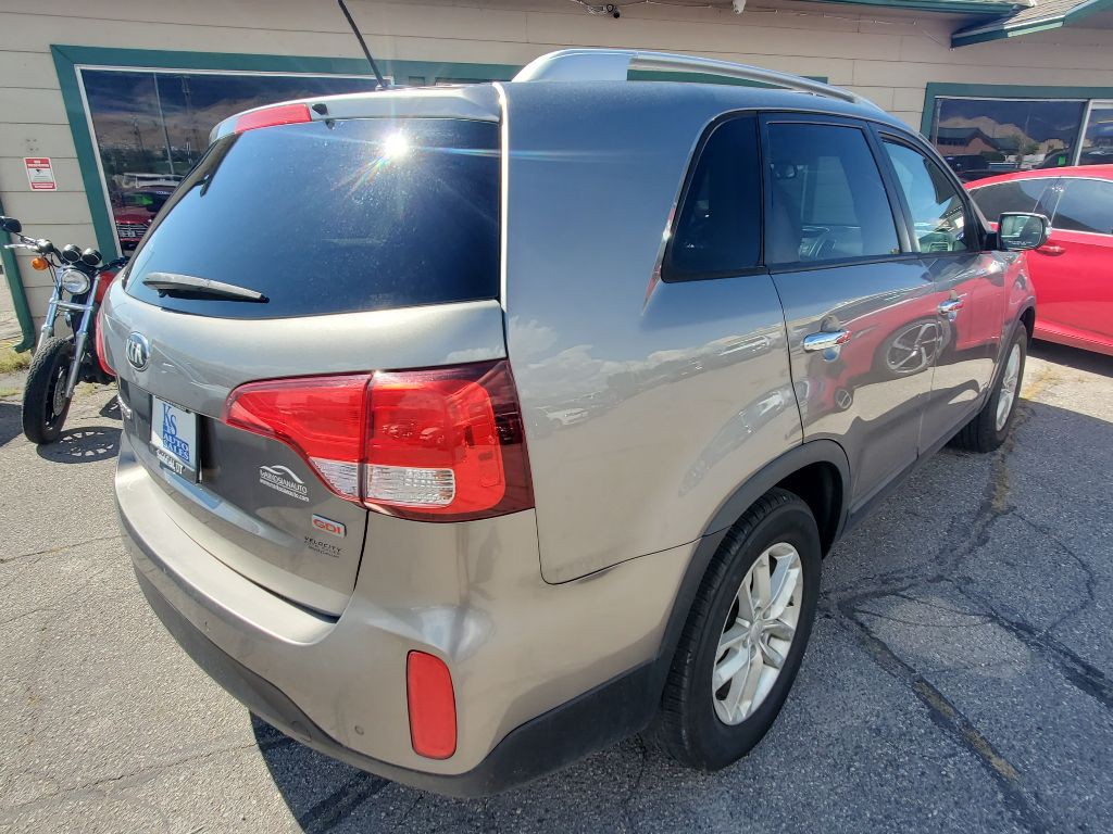 2015 Kia Sorento Image 3