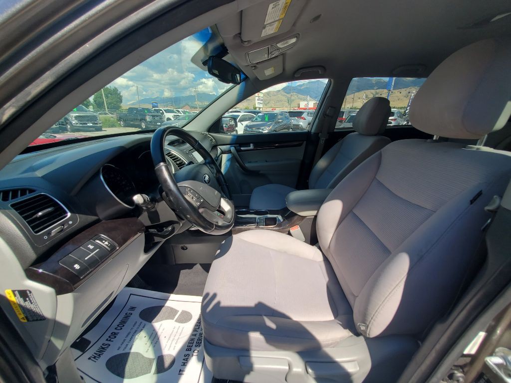 2015 Kia Sorento Image 10
