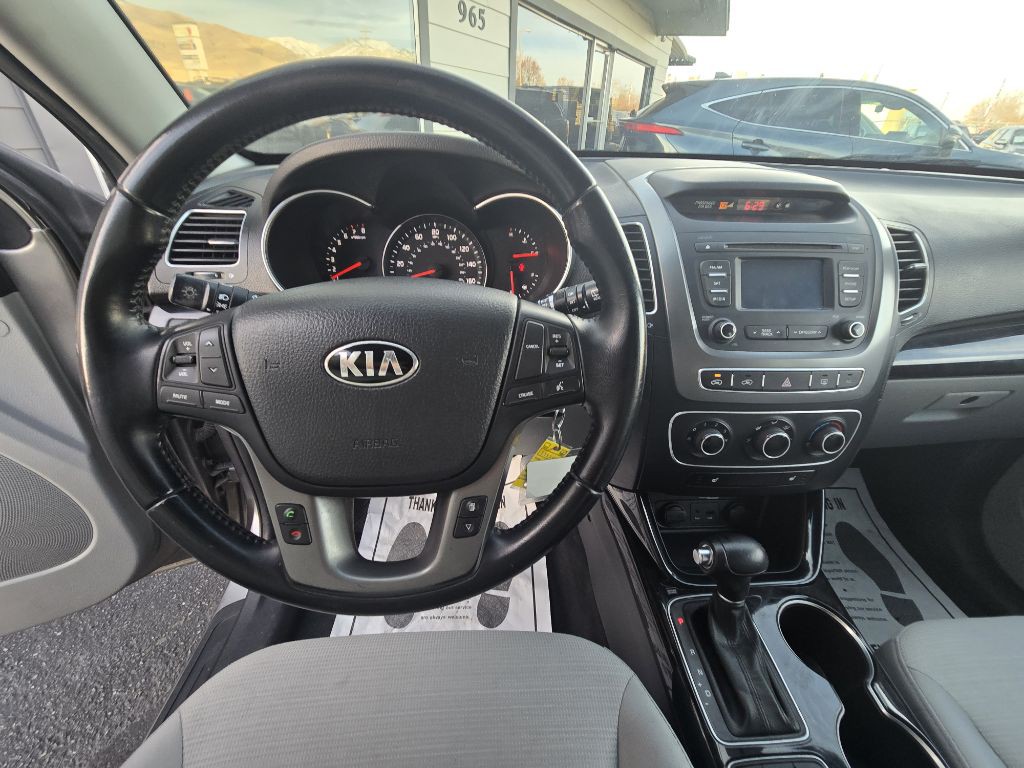 2015 Kia Sorento Image 32