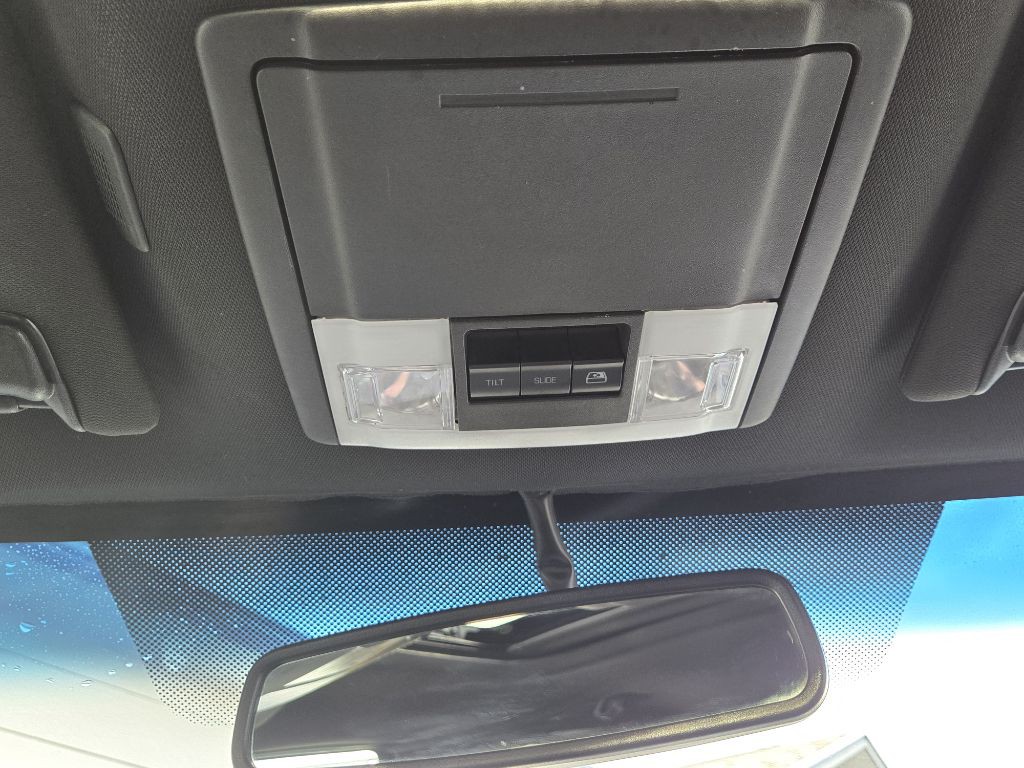 2014 Ford F-150 Image 24