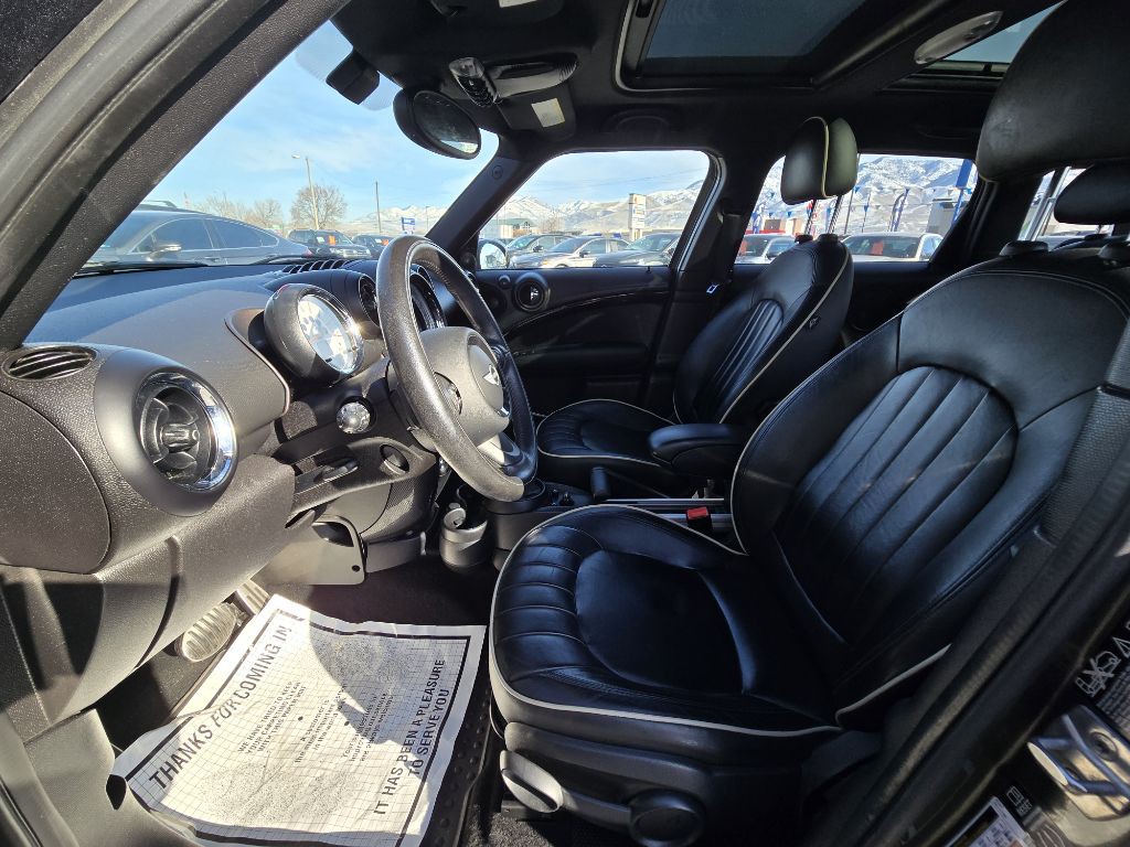 2014 MINI Cooper Image 10