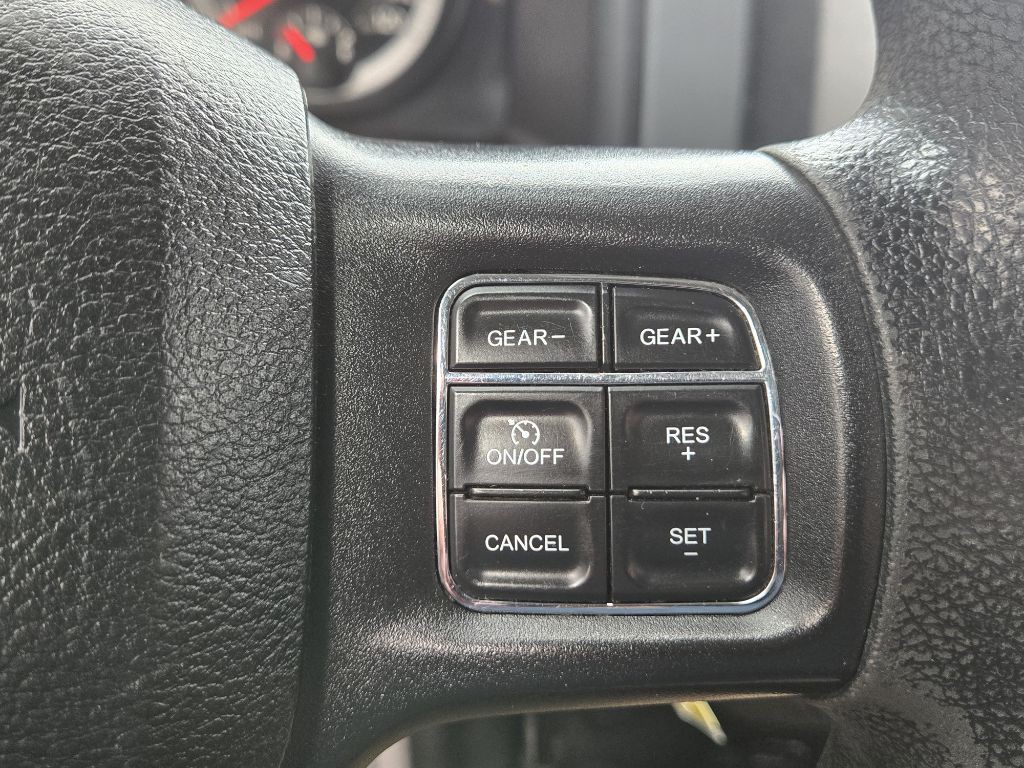 2015 RAM 1500 Image 15