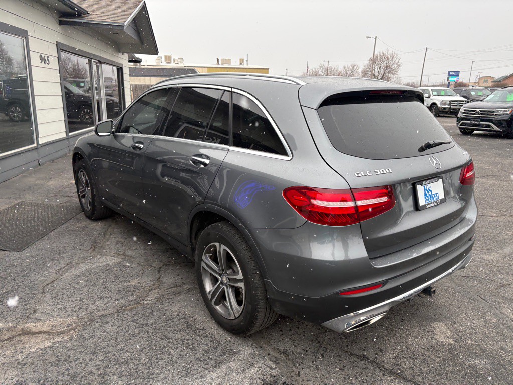 2016 Mercedes-Benz GLC-Class Image 5
