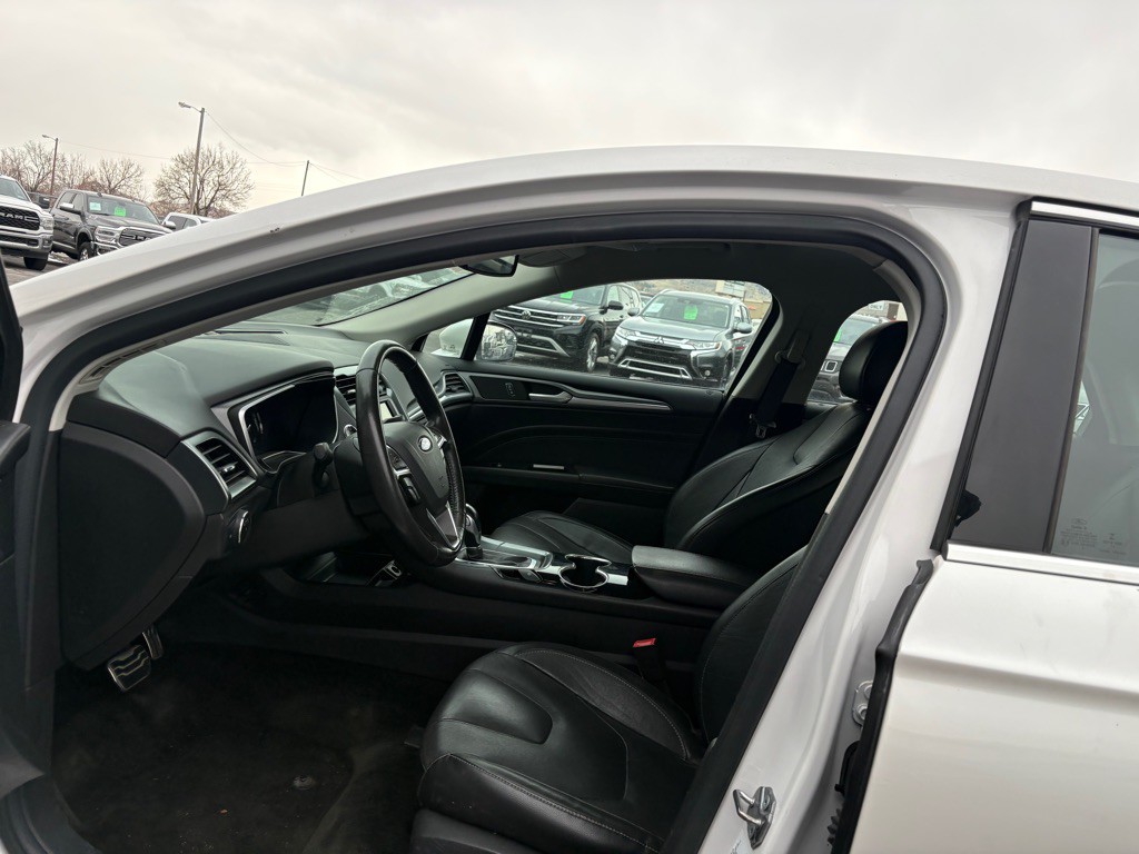 2015 Ford Fusion Image 8