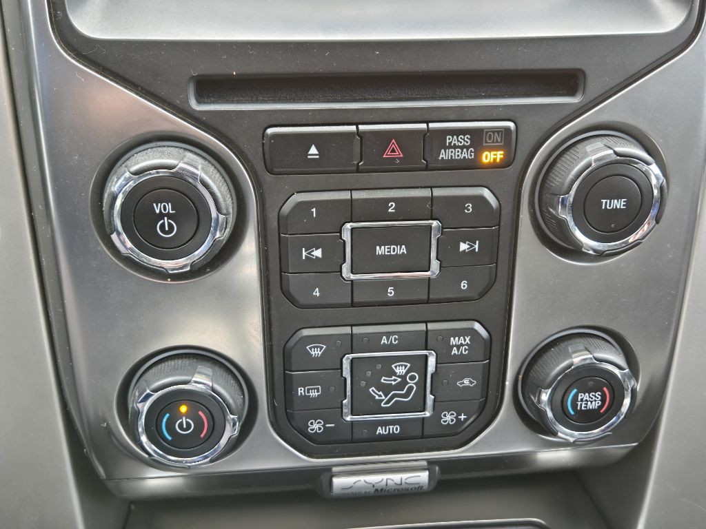 2014 Ford F-150 Image 22