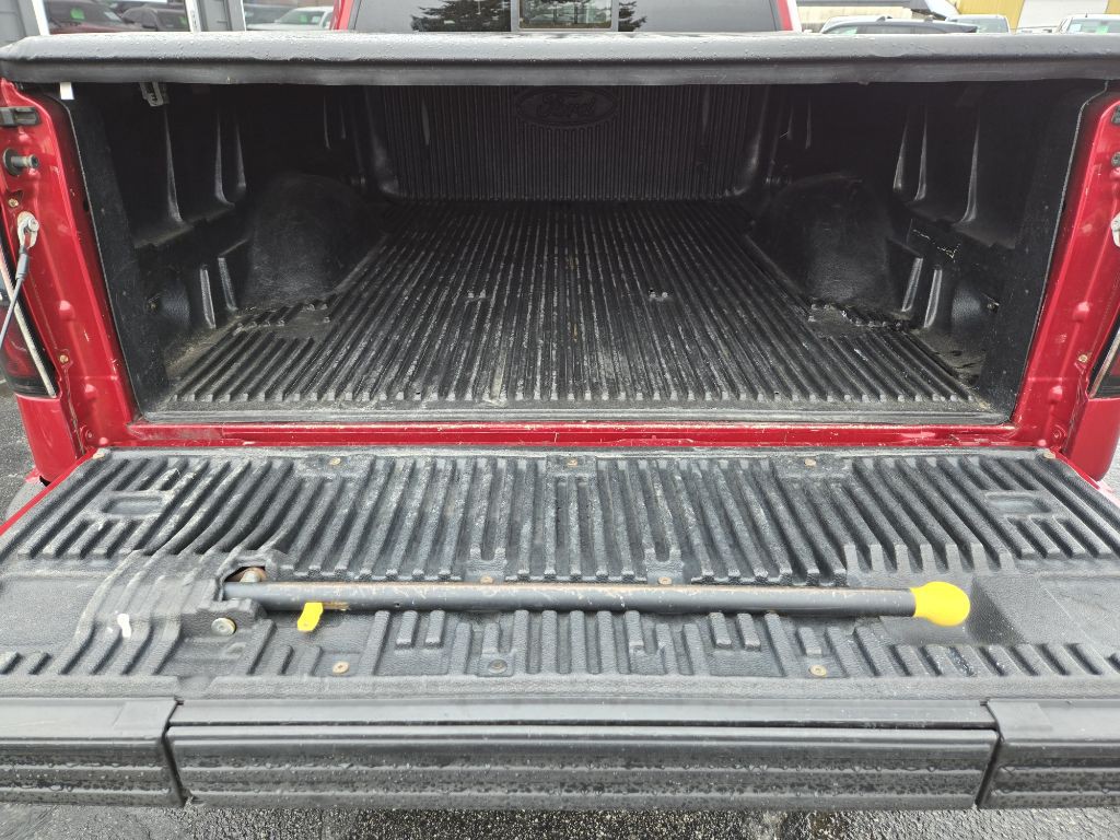 2014 Ford F-150 Image 32