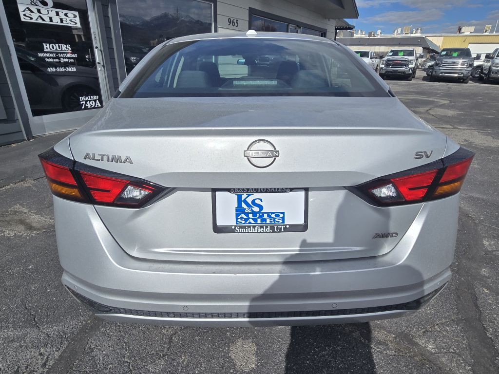 2024 Nissan Altima Image 4