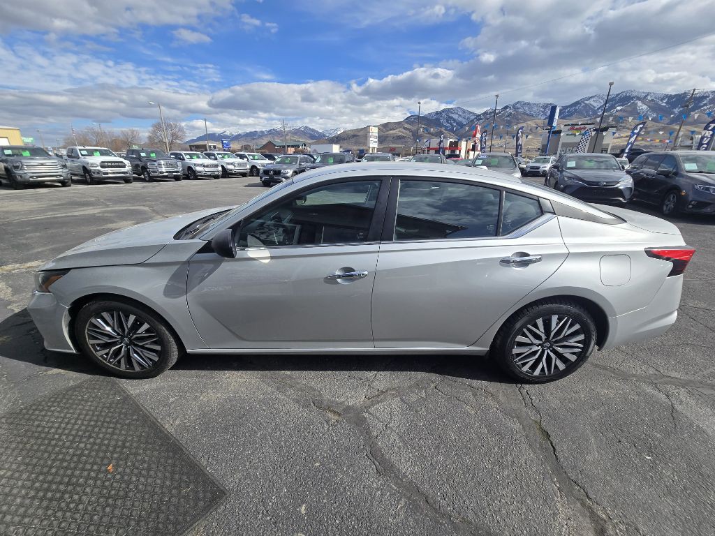 2024 Nissan Altima Image 6