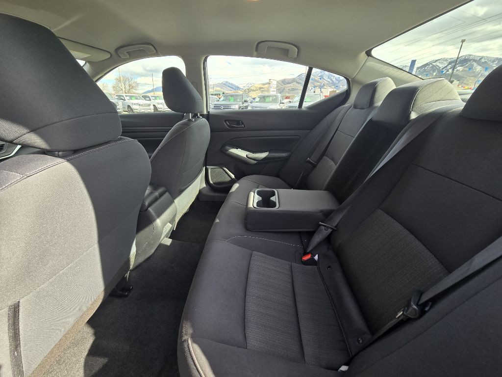 2024 Nissan Altima Image 23