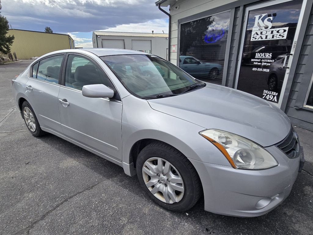 2012 Nissan Altima Image 1