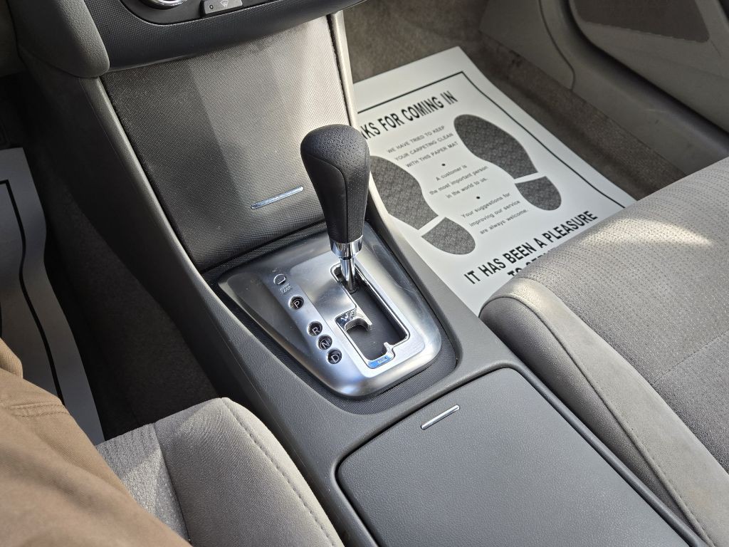 2012 Nissan Altima Image 17