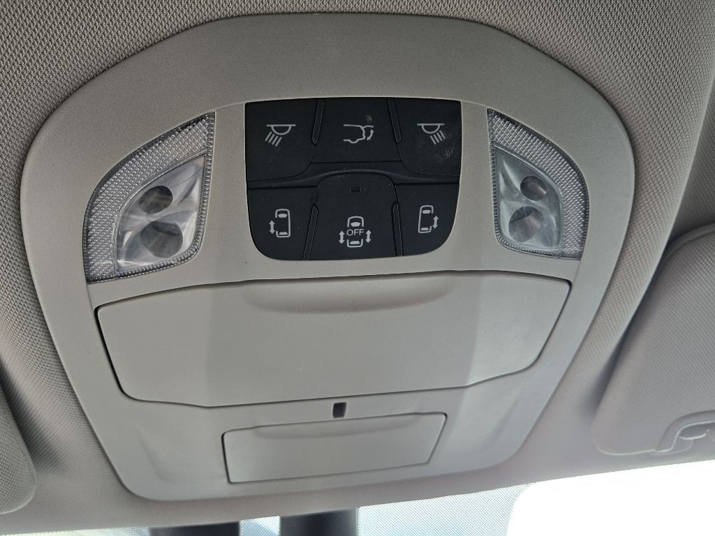 2022 Chrysler Pacifica Image 21