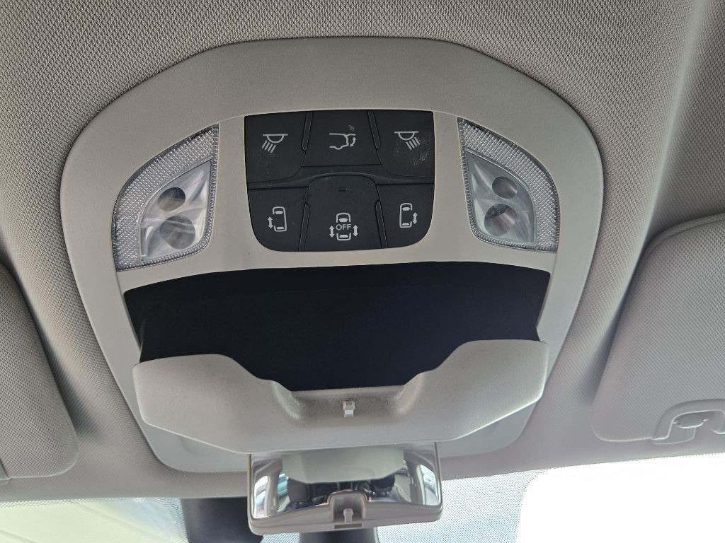 2022 Chrysler Pacifica Image 22