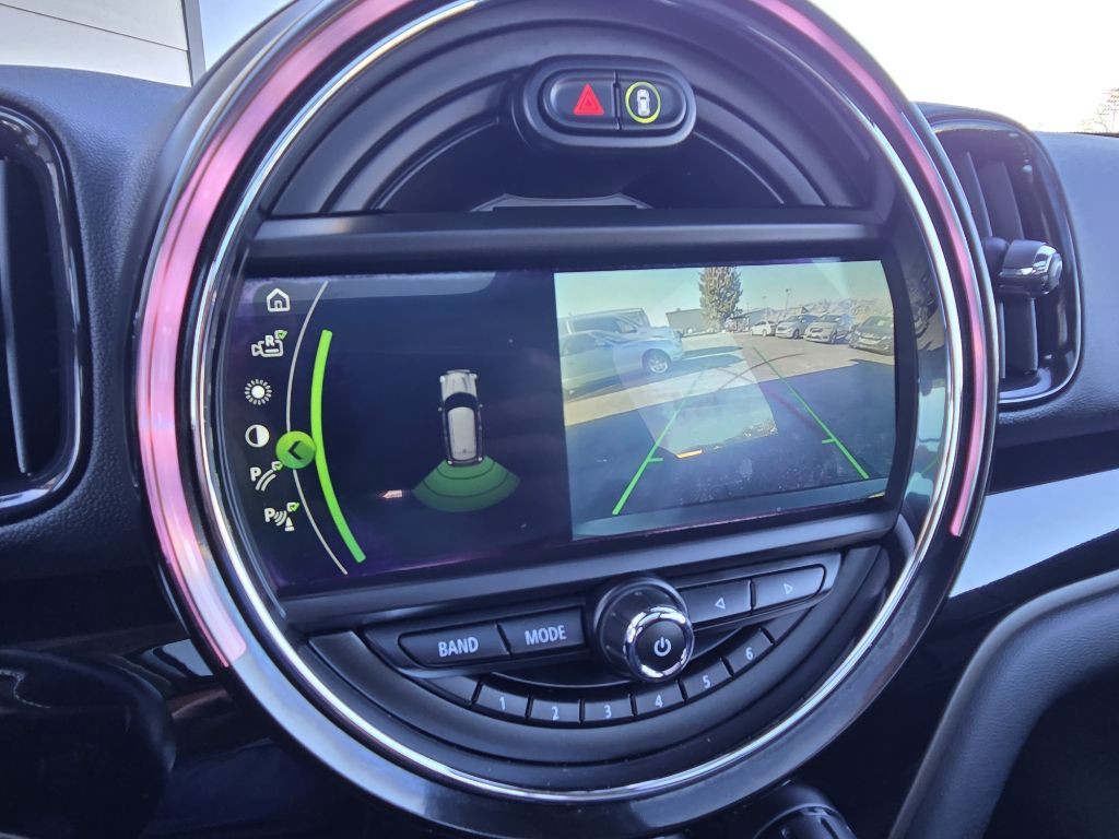 2019 MINI Cooper Image 17