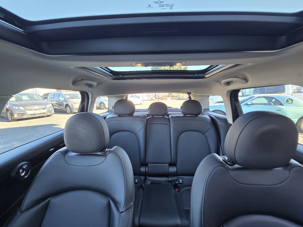 2019 MINI Cooper Image 24