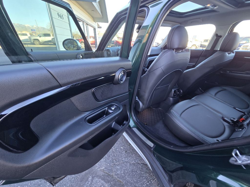 2019 MINI Cooper Image 25