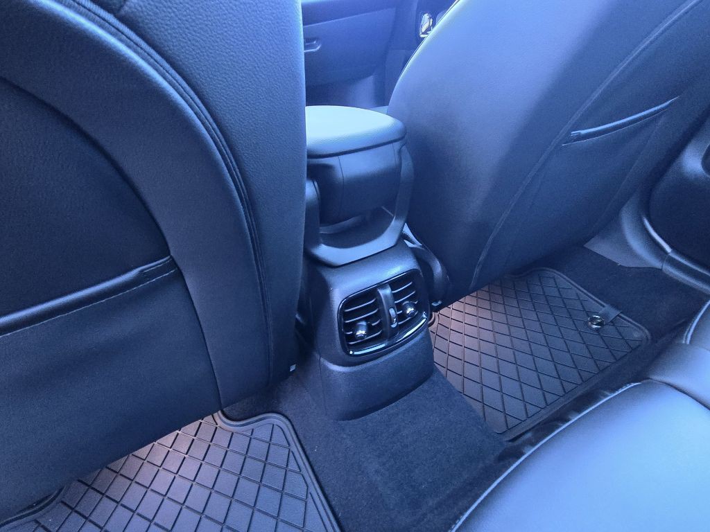 2019 MINI Cooper Image 27