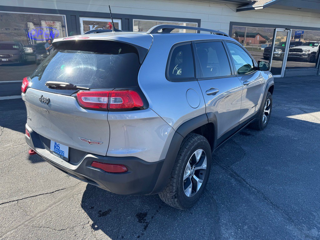 2016 Jeep Cherokee Image 3