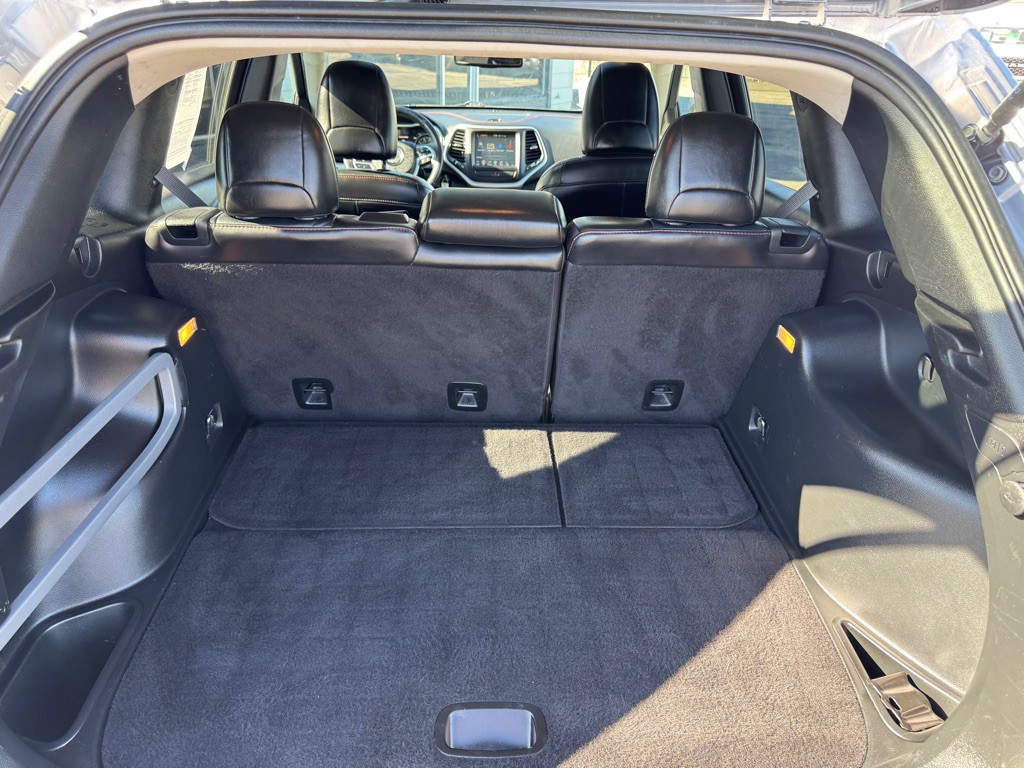 2016 Jeep Cherokee Image 26