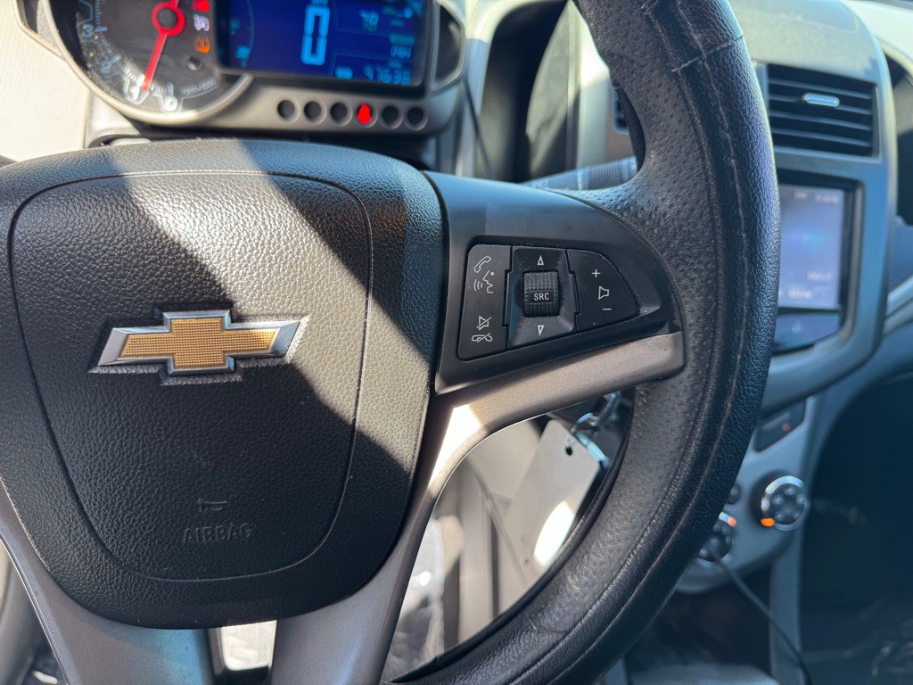 2016 Chevrolet Sonic Image 13