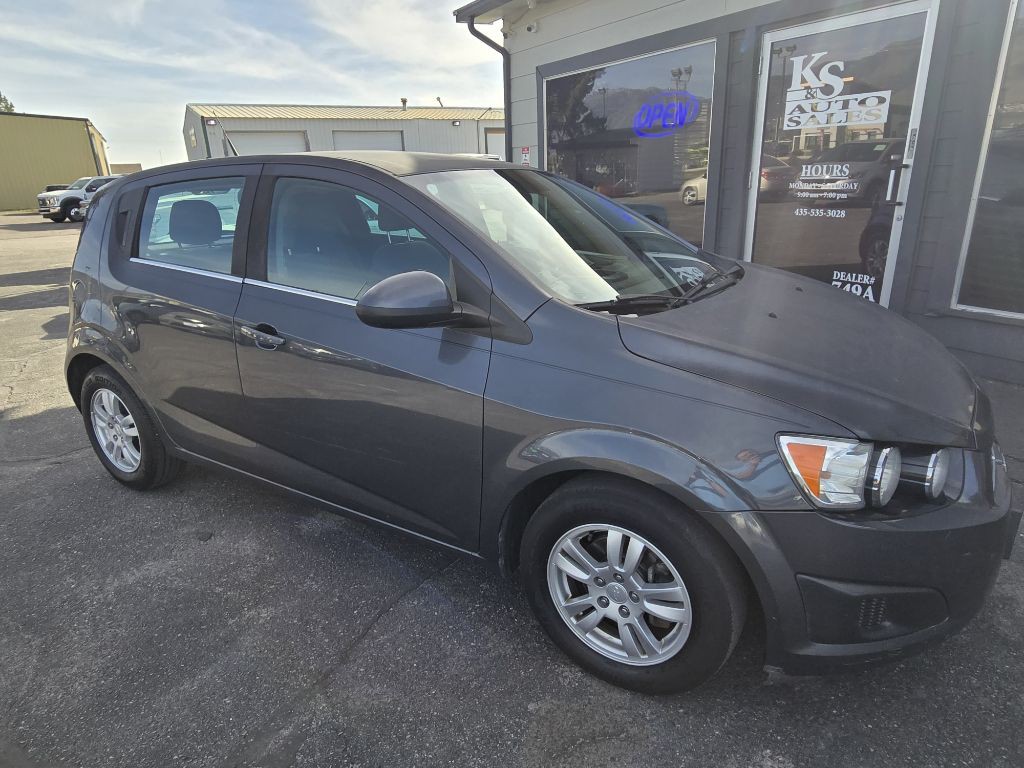 2013 Chevrolet Sonic Image 1